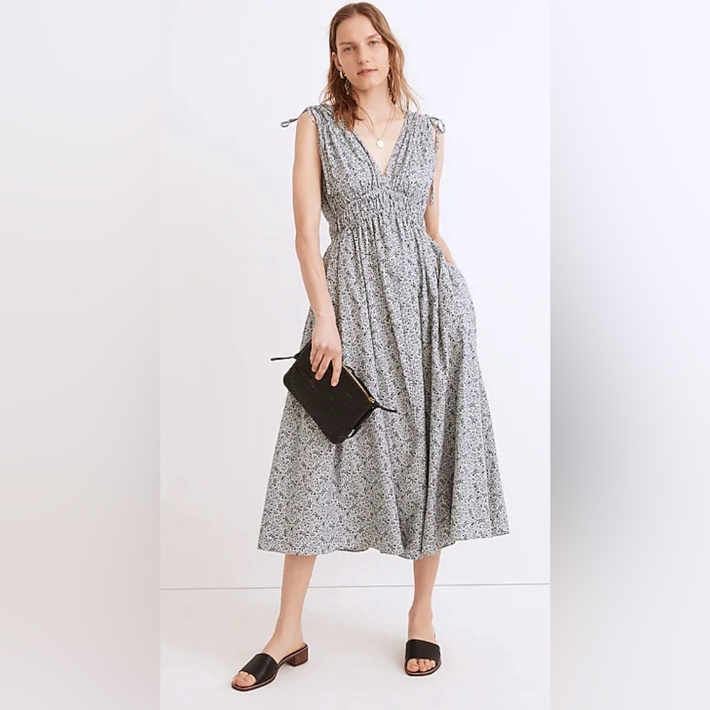 Sophia Smocked Midi Dress in Florentine Floral size Large